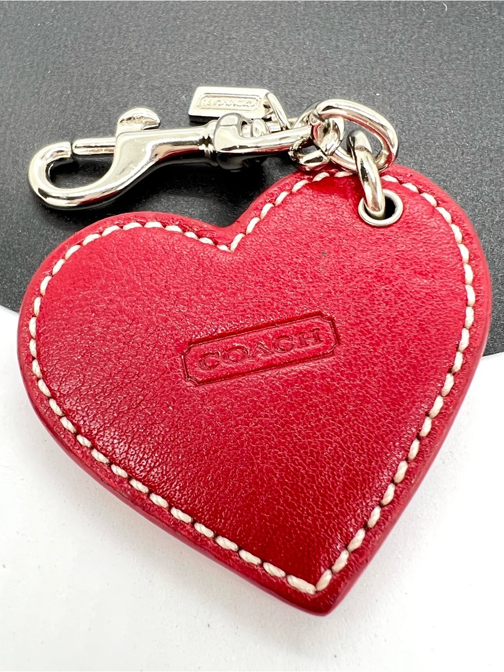 Coach Vintage Red Leather Embossed Signature Heart Key Fob Bag Charm - Picture 9 of 13